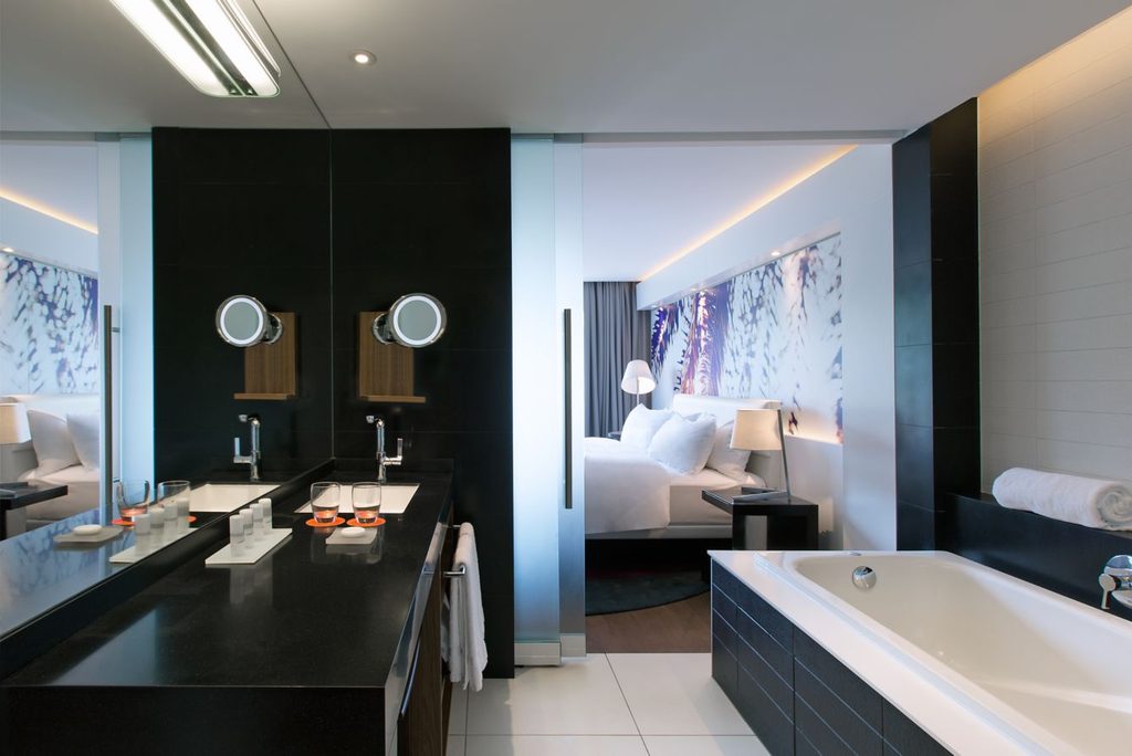 Domaine hotel bathroom